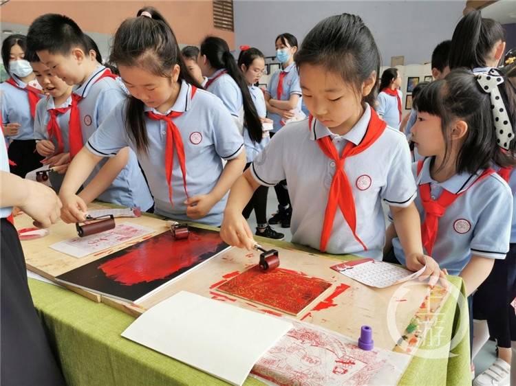 x顾x庐的成语游戏画面